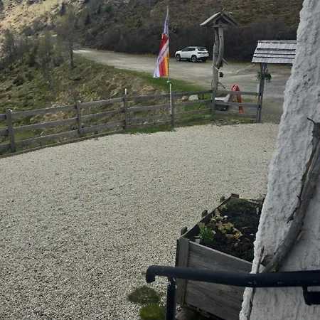 Walderhutte Woellana Nock
